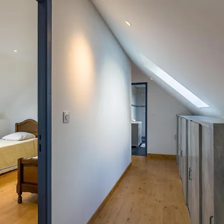 Ty Frouden By Interhome *